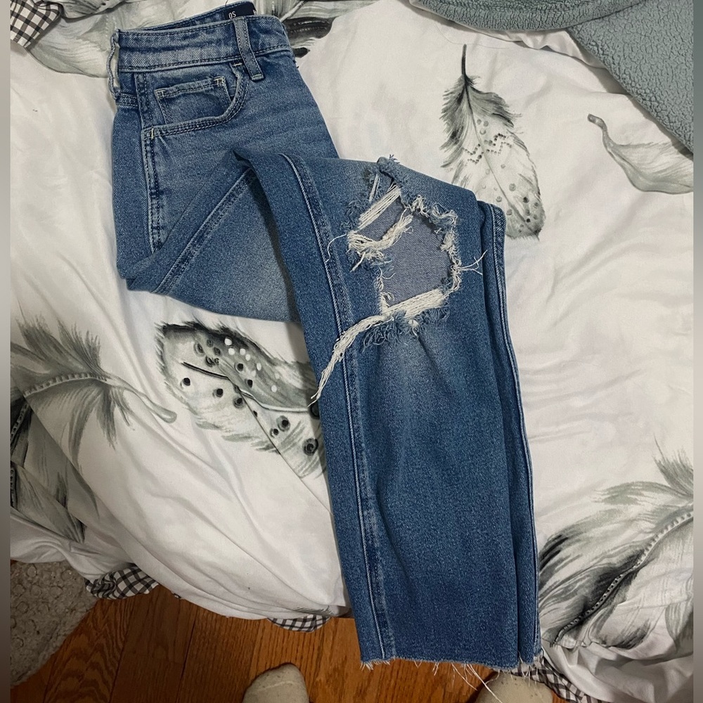 Ultra High-rise mom jean